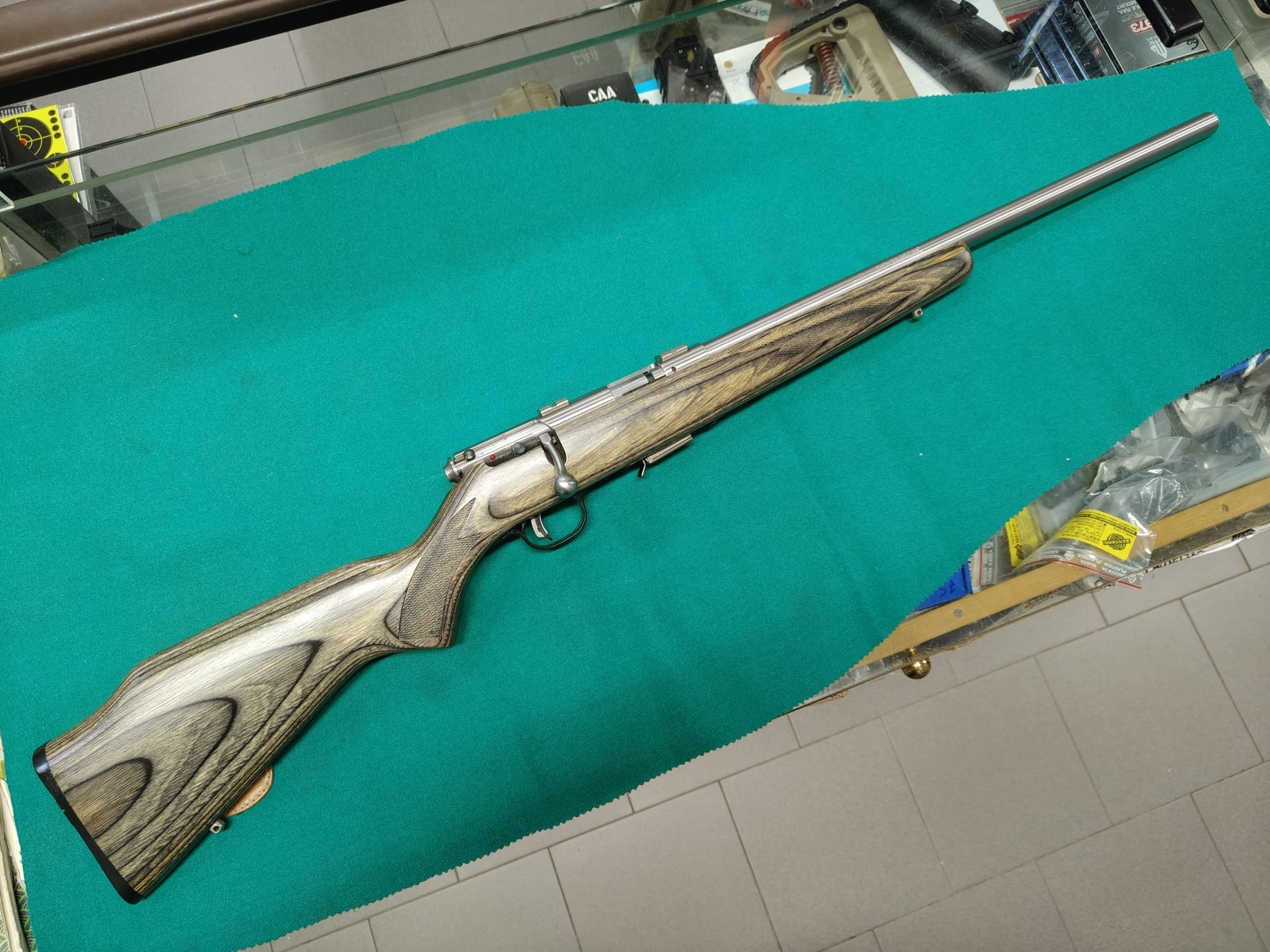 Savage carabina bolt action usata mod. Mark II Varmint Laminated cal. 17 HMR